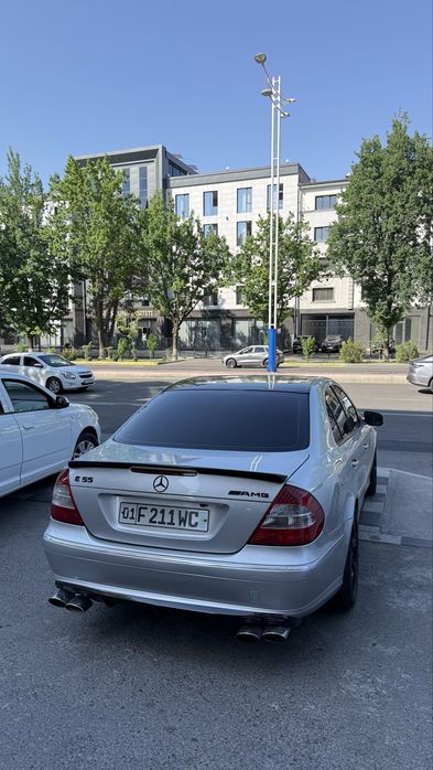 Mercedes-benz w211 5 L M113