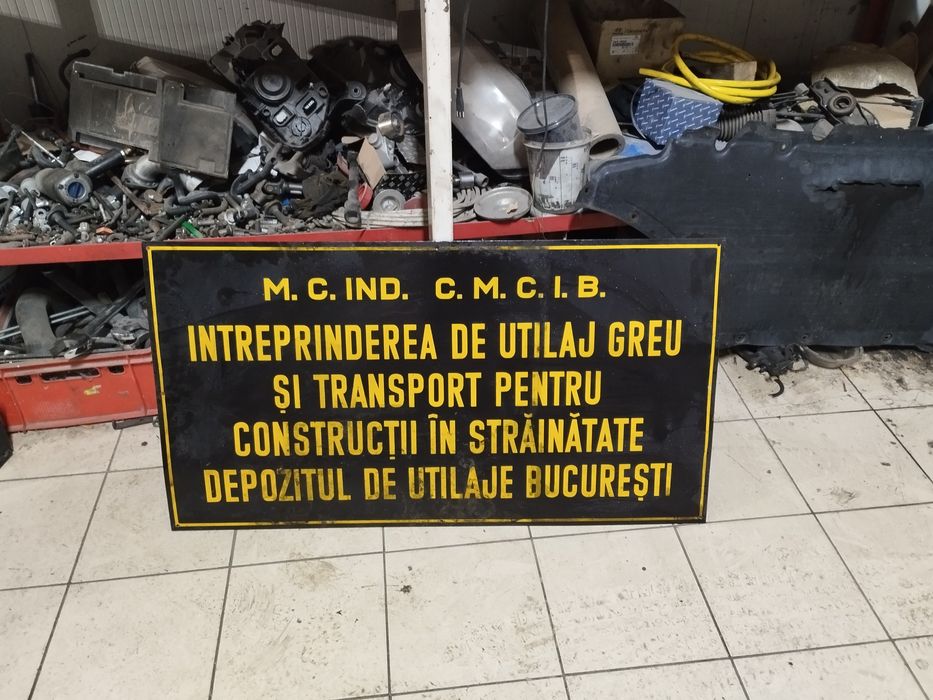 Table vechi comuniste