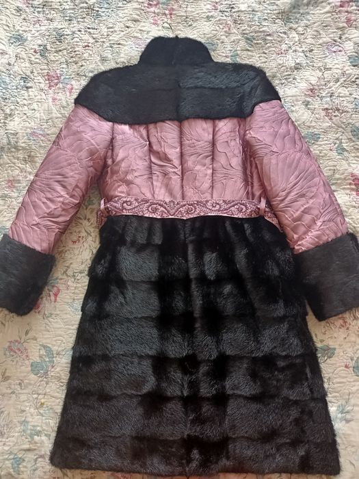 Продам норковую шубу