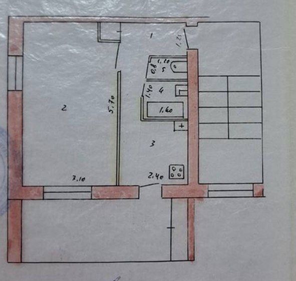 Срочно Чиланзар 25 Парк 1 комнатная 42кв.м Балкон 2/6