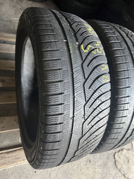 2 anvelope iarna 245/45/18 Michelin!