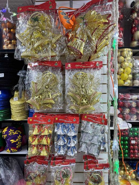 Yangi yil Qor bobolari va o'yinchoqlari — barcha o'lchamda
