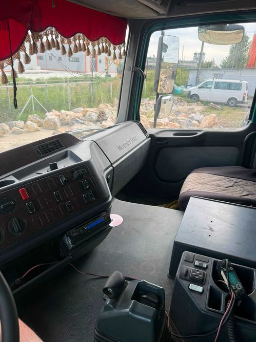 Mercedes-Benz Actros 2640 6x4 Euro 3 – Basculantă 3 părți Meiller – 12 m³ – Lamă + Sărăriță