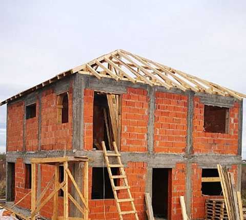 Reparatii acoperisuri cu garantie, montaj tigla ceramica