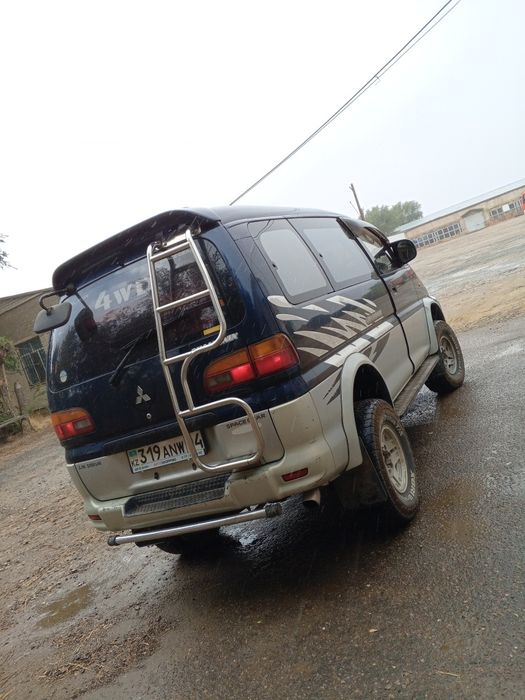 Продам Mitsubishi Delica