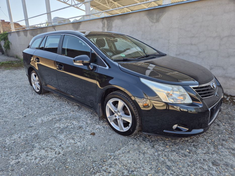 Toyota Avensis 2009 2.0 D-4D  Dual Climatronic