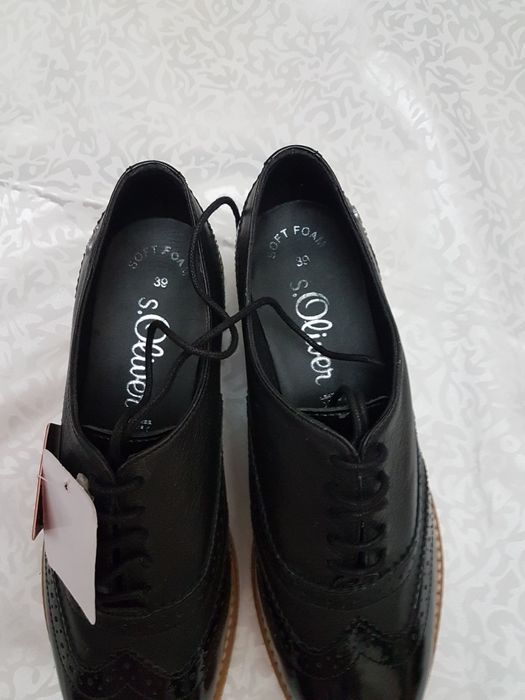 Новые женские туфли