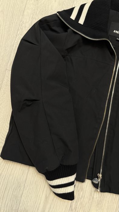 Продам весеннюю куртку 152 р