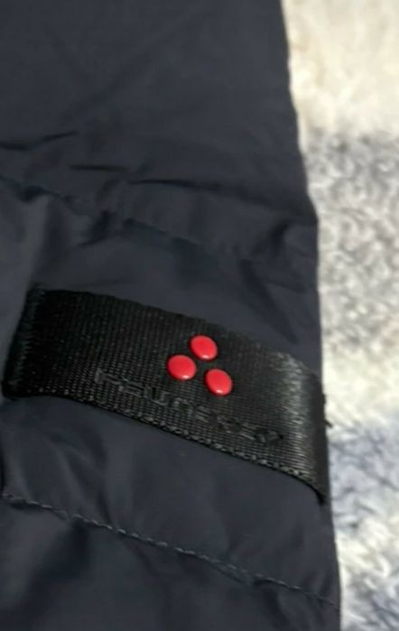 Geaca Peuterey M nouă