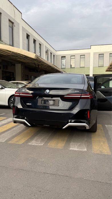 BMW i5 40L edrive full