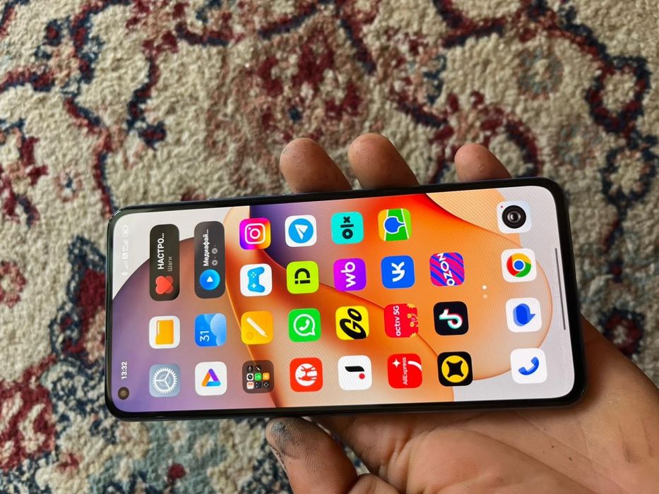 Продам телефон samsung a53 ,mi 11lite