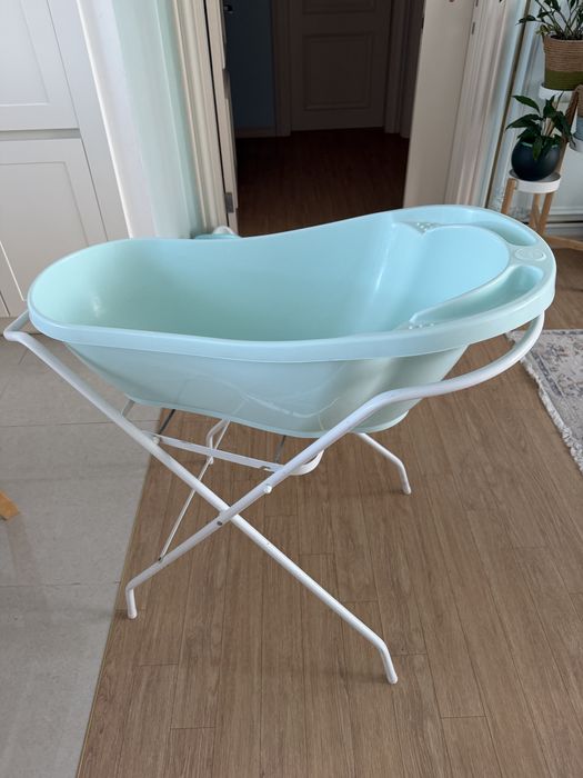 Отдам ванночку. Без подставки