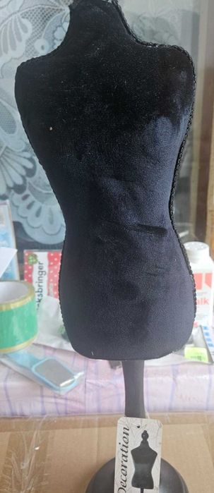 Стойка за бижута