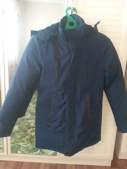 Продам куртки зимние на мальчика