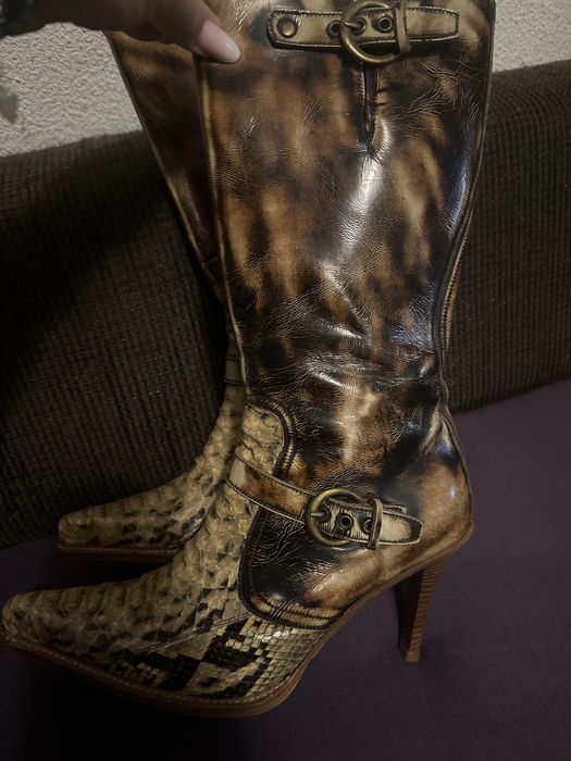 Cizme ciocate marca Sendra din piele naturala si piele de piton