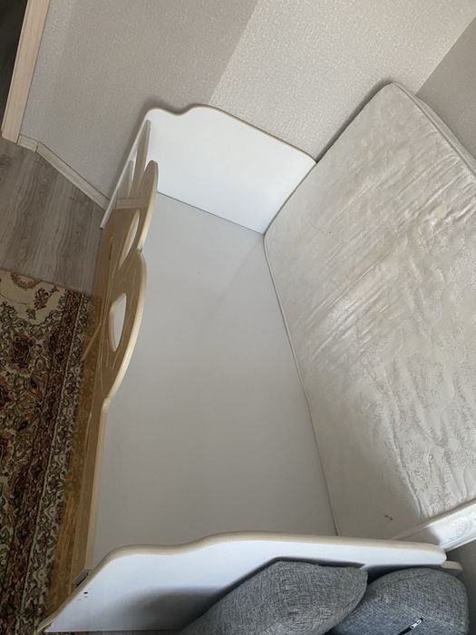 Кроватка детская