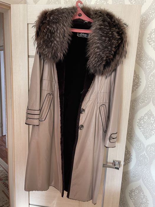 Продаю дубленку