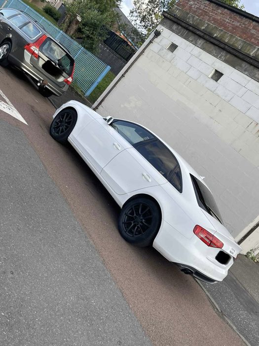 Bara fata audi a4 b8.5 fara spalatori far ly9c