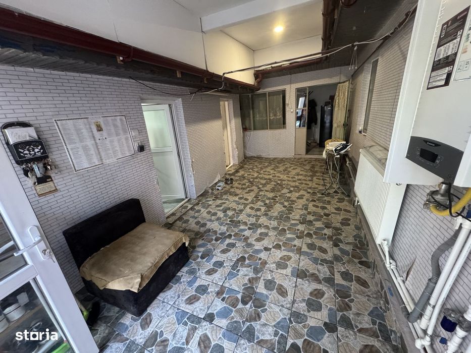 Casă cu pivniță și curte Sector 5 Soseaua Bucuresti-Magurele