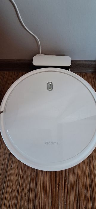 Прахосмукачка робот Xiaomi e10
