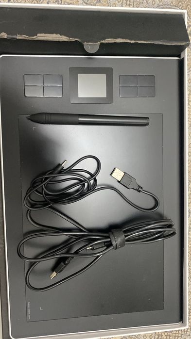 Huion wireless LCD Pen Tablet model dwh69