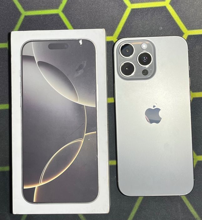 Айфон 16 про Макс 95%акб / IPhone