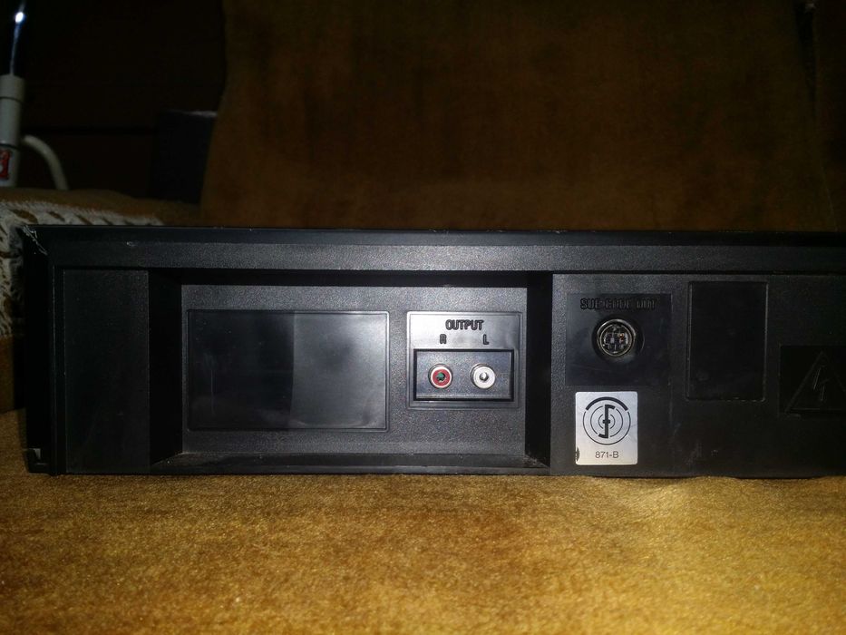 Усилвател. Дек.Сд.Аудио техника.Denon 1300