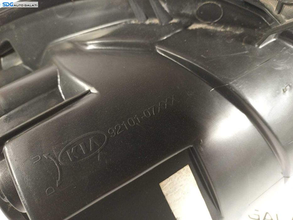 Far Stanga FARA Xenon Kia Picanto 2004 - 2011 [L1565]