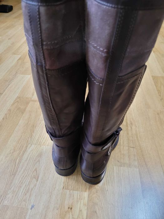 Cizme  inalte , dama. Piele  .