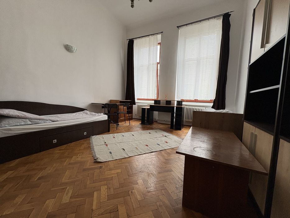Dau in chirie apartament in zona ultra centrala, teatru