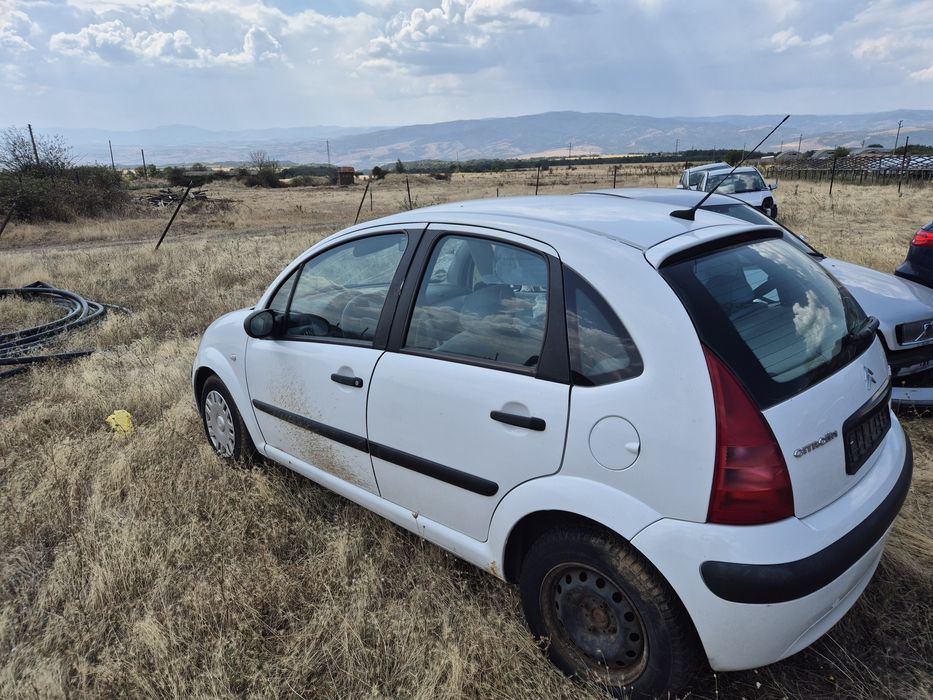 Citroen c3 na chasti 1.4 I 2002