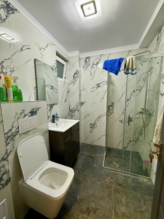 Apartament cu 2 camere ,et 3/4, str Doinei