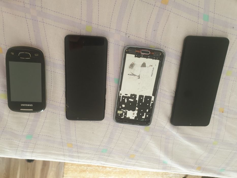 lot 4 telefoane pentru piese ( s9, a12, j3 si next turbo)