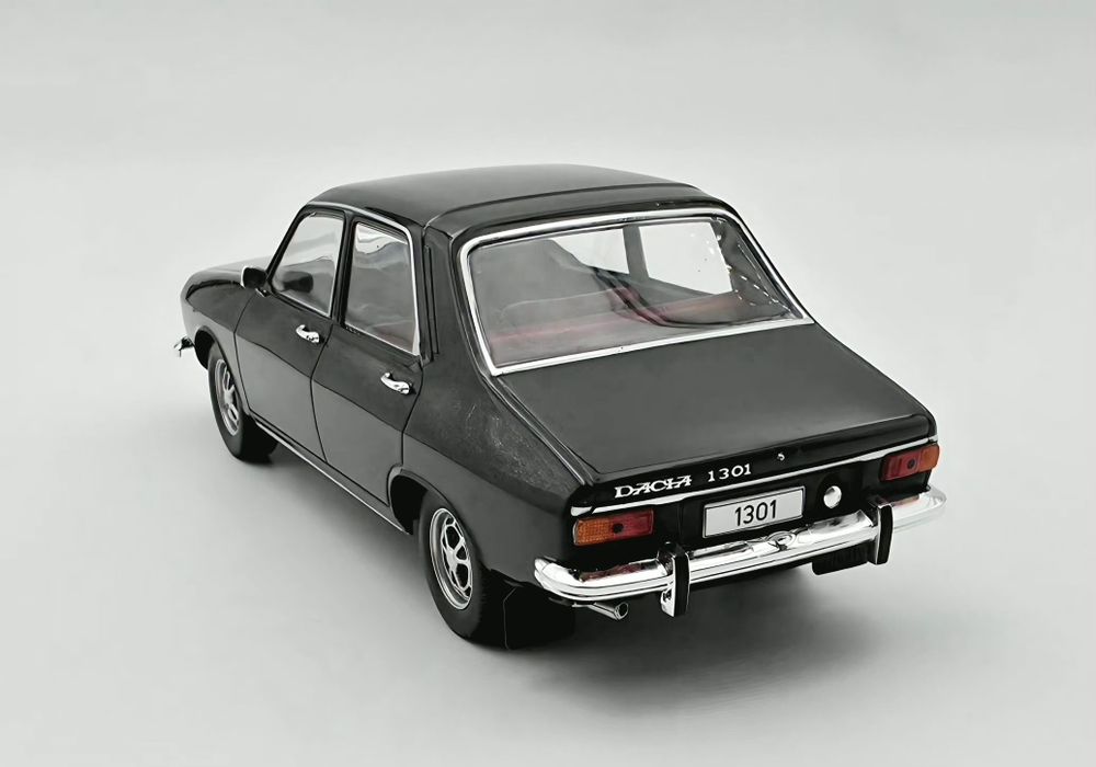 Macheta Dacia 1301 Securitate 1:24 – White Box