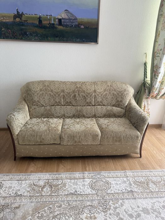 СРОЧНО продам Диван Комплект
