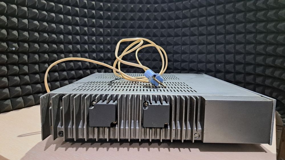 Амфитон у-002 Hi-Fi усилвател