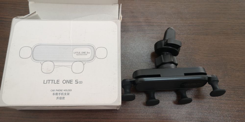 Стойка за телефон за кола