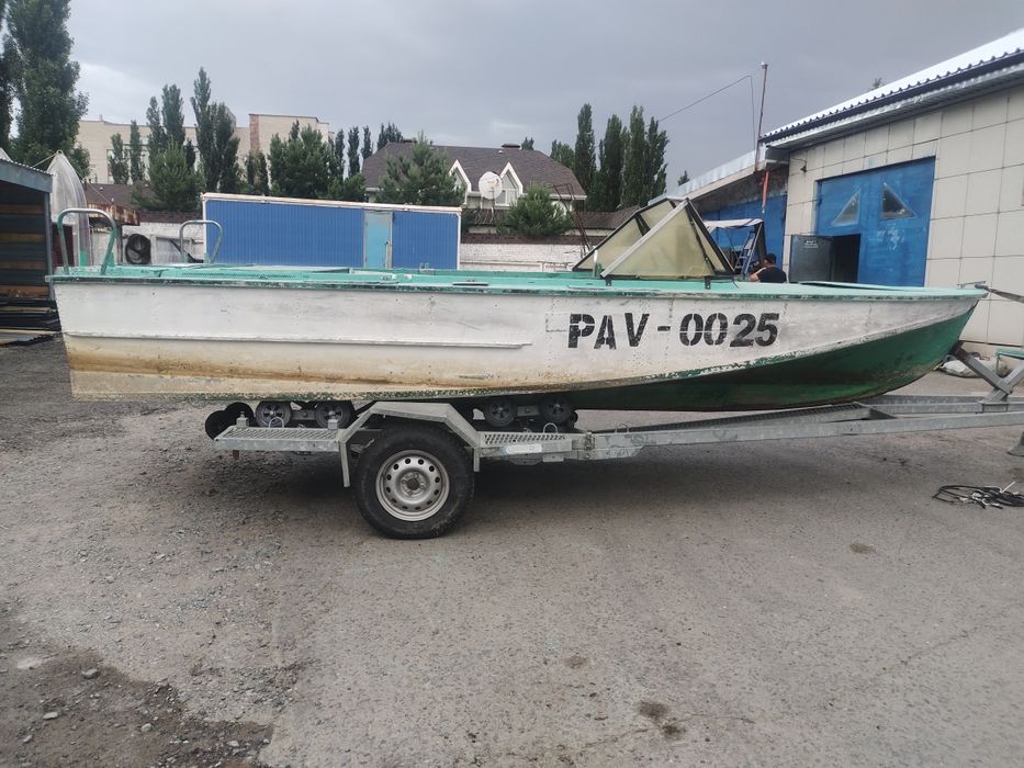 Продам катер Амур