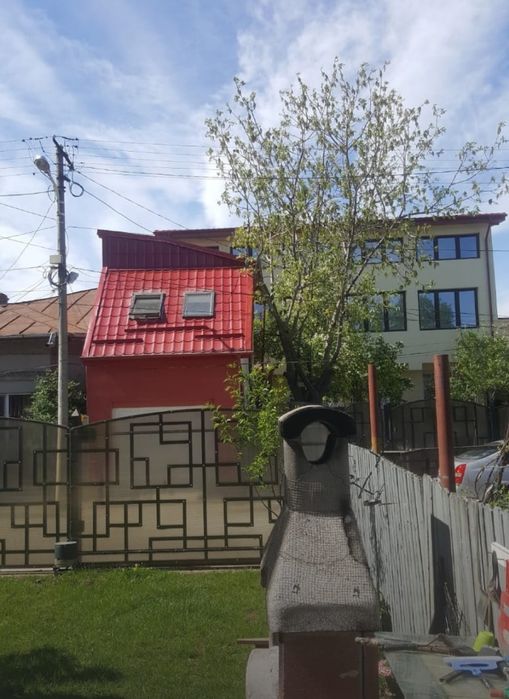 Închiriez vilă (3min de centru )