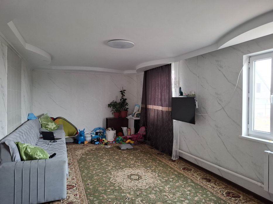 Продам дом из красного кирпича