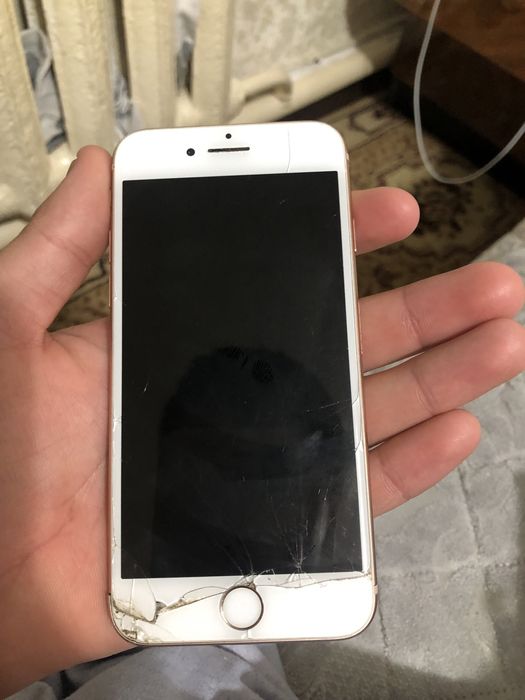 Айфон 8 только обмег