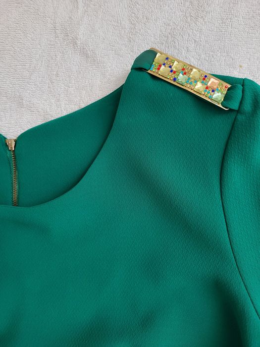 Продам женское платье,  размер 50-52