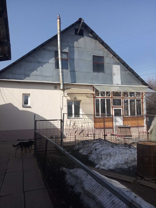 Продам дом кирпичный.