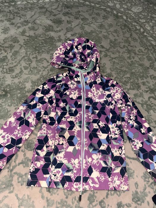 продам ветровочки для девочек по 2000тг