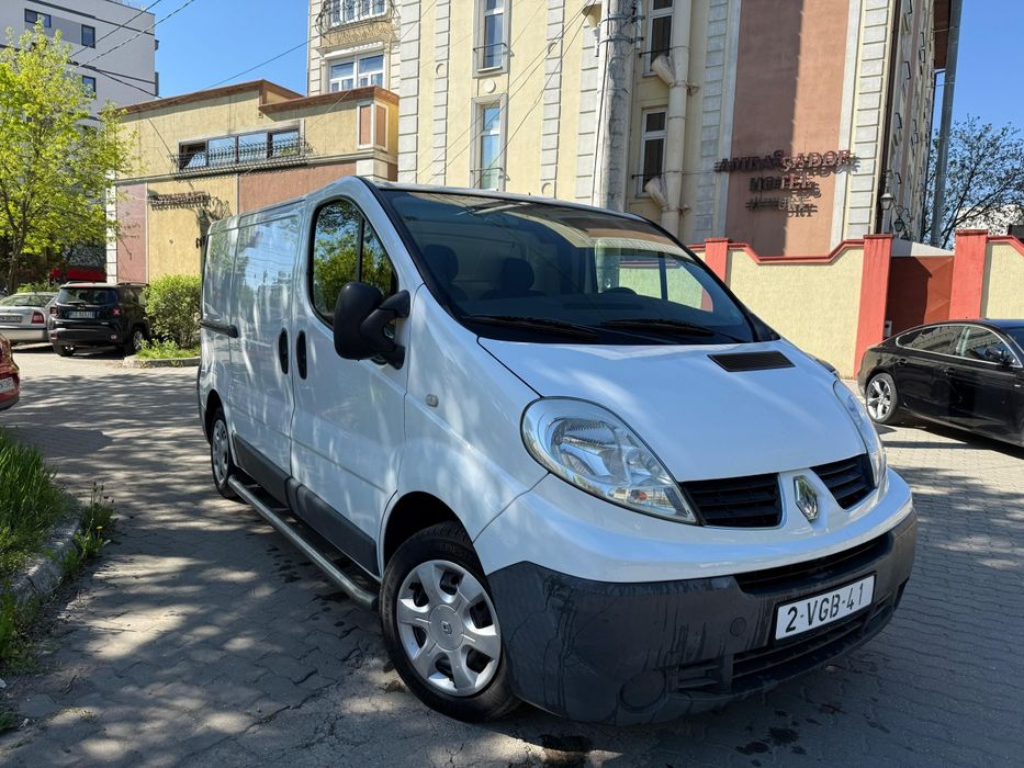 Renault Trafic / Vivaro Navi,Clima, recent adus !