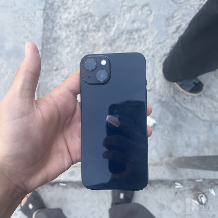 Iphone 13 sotiladi xama yeri radnoy icloudam ochlmagan