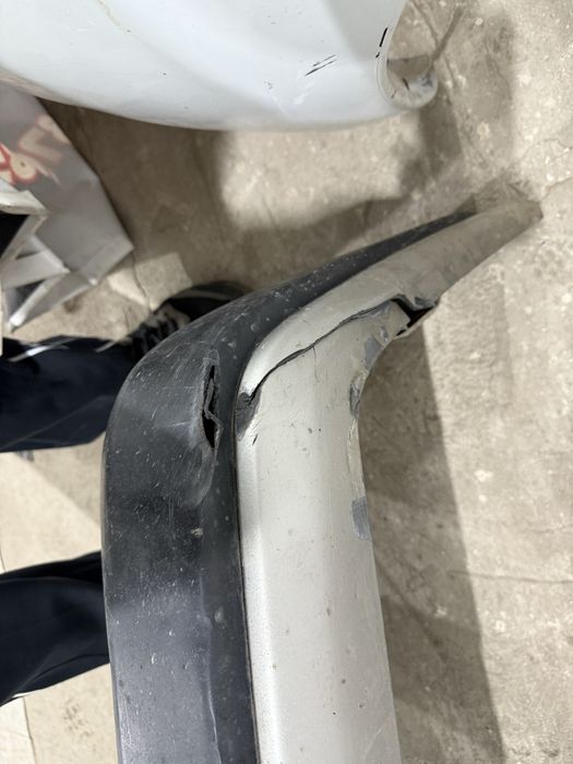 Продается Бампер w124