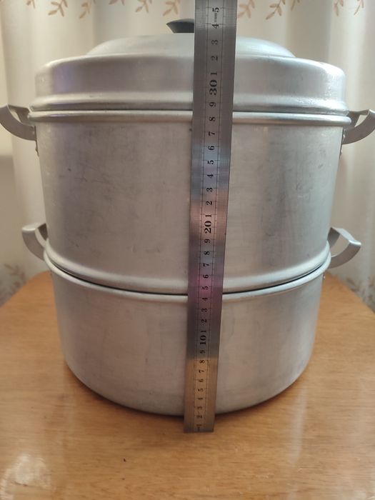 Продаётся мантышница большая советская.