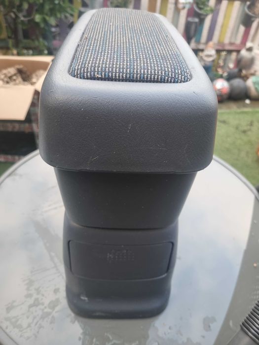 Подлакътник Хонда хрв оригинален