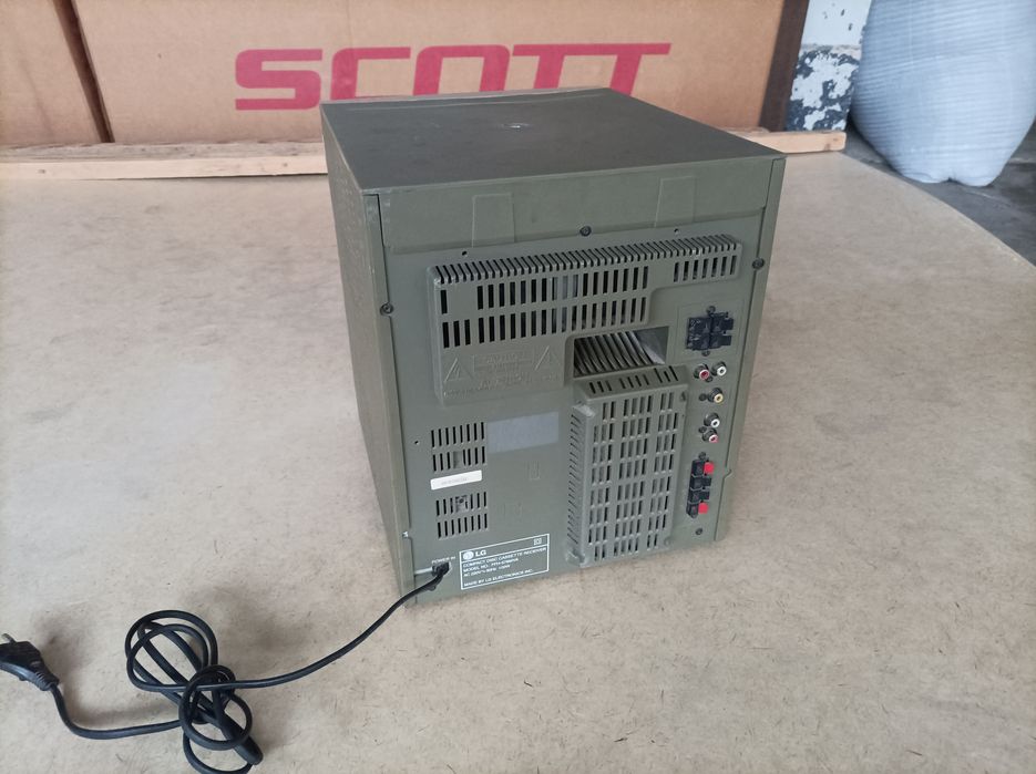 LG sentr uslitel sotiladi